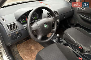 Седан Skoda Fabia 2006 в Харкові