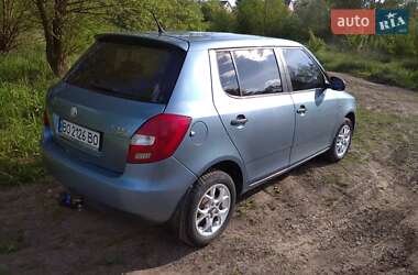 Хэтчбек Skoda Fabia 2007 в 