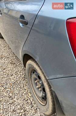 Хэтчбек Skoda Fabia 2007 в 