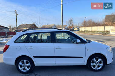 Универсал Skoda Fabia 2010 в 