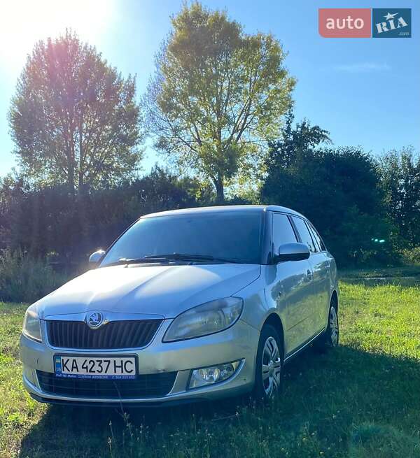 Универсал Skoda Fabia 2014 в Броварах