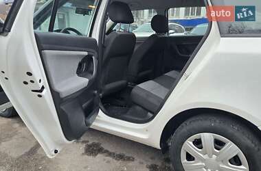 Универсал Skoda Fabia 2012 в 