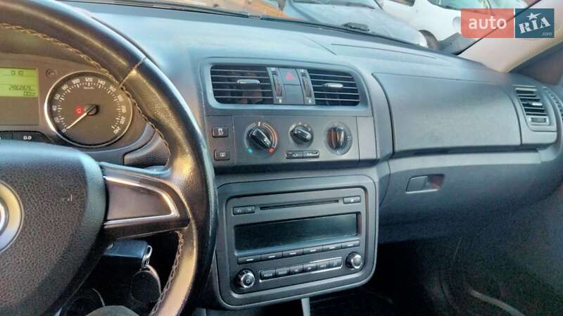 Универсал Skoda Fabia 2014 в Львове фото 10 Универсал Skoda Fabia 2014 в Львове
