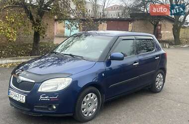 Хэтчбек Skoda Fabia 2007 в Кропивницком