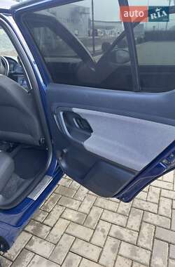 Хэтчбек Skoda Fabia 2010 в 