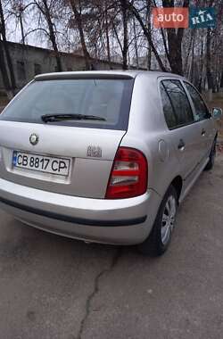 Хэтчбек Skoda Fabia 2000 в 