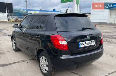 Хетчбек Skoda Fabia 2010 в Сумах