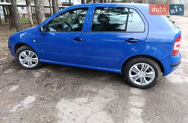 Хетчбек Skoda Fabia 2006 в Чернігові