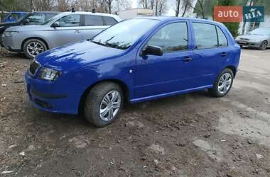 Хетчбек Skoda Fabia 2006 в Чернігові