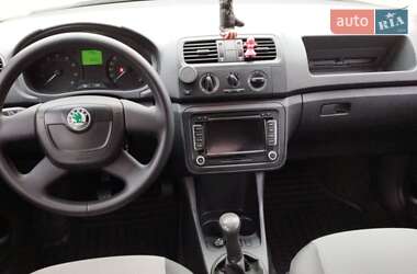 Хэтчбек Skoda Fabia 2013 в 