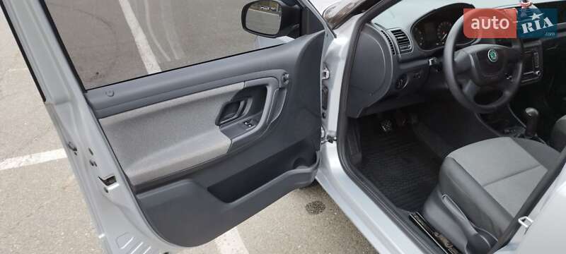 Хетчбек Skoda Fabia 2013 в Броварах