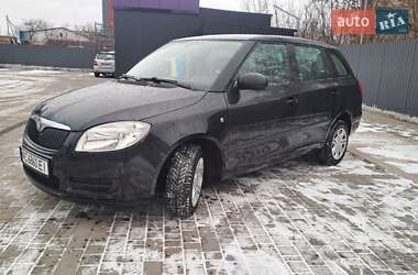 Універсал Skoda Fabia 2009 в Рівному