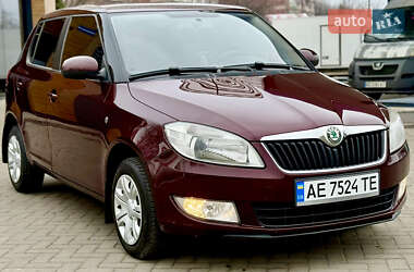 Хетчбек Skoda Fabia 2010 в Дніпрі