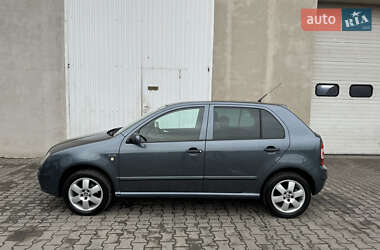 Хэтчбек Skoda Fabia 2006 в Луцке