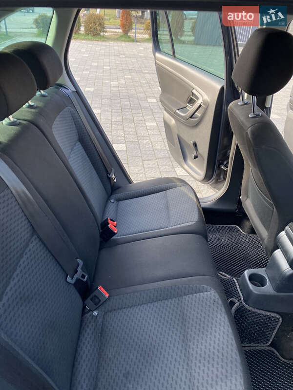 Універсал Skoda Fabia 2011 в Ужгороді фото 23 Універсал Skoda Fabia 2011 в Ужгороді