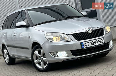 Універсал Skoda Fabia 2012 в Івано-Франківську