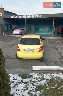 Хэтчбек Skoda Fabia 2008 в Запорожье