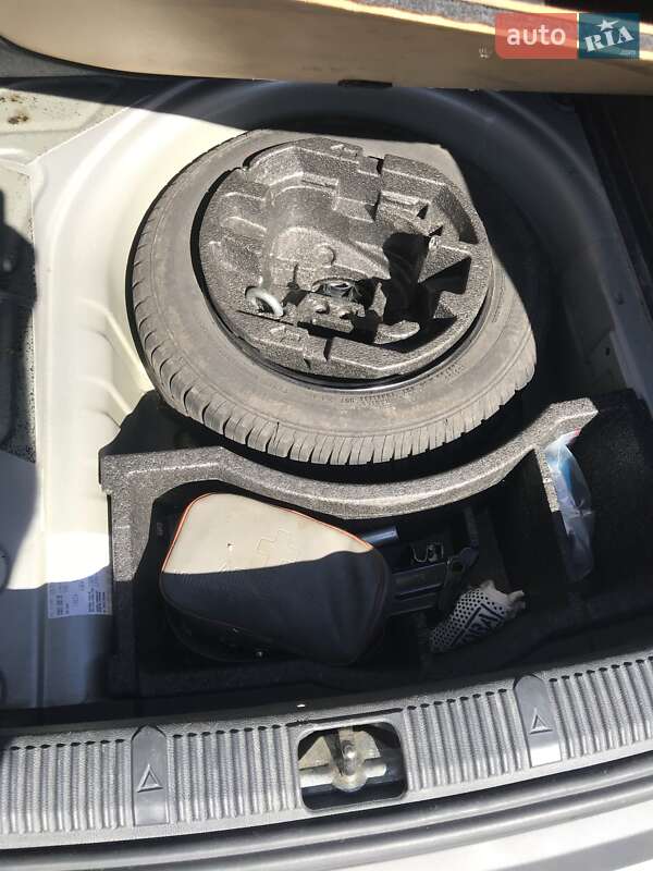 Универсал Skoda Fabia 2013 в Чернигове