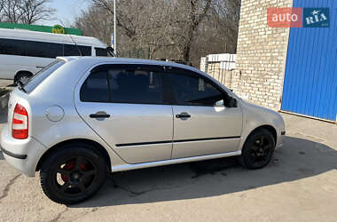 Хэтчбек Skoda Fabia 2006 в Запорожье