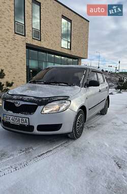 Хэтчбек Skoda Fabia 2009 в Хмельницком