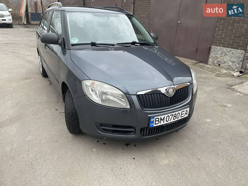 Универсал Skoda Fabia 2009 в Ахтырке