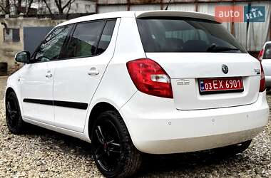 Хэтчбек Skoda Fabia 2011 в Стрые