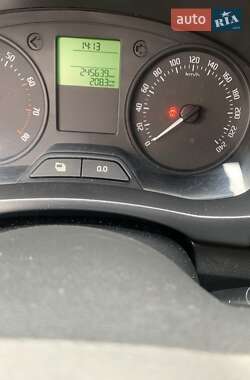 Хэтчбек Skoda Fabia 2014 в 