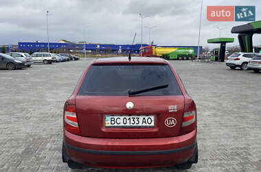 Хэтчбек Skoda Fabia 2006 в Стрые