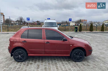 Хэтчбек Skoda Fabia 2006 в Стрые