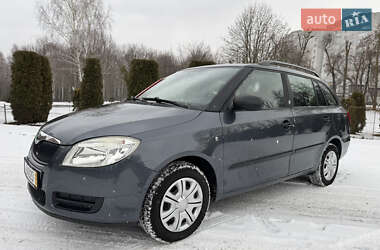 Универсал Skoda Fabia 2009 в Хмельницком