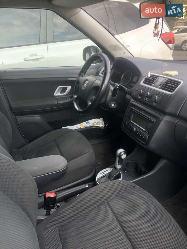 Хэтчбек Skoda Fabia 2008 в Киеве