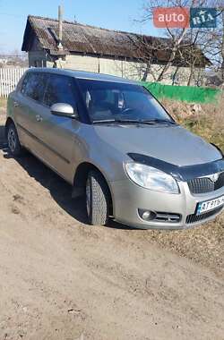 Хэтчбек Skoda Fabia 2008 в 