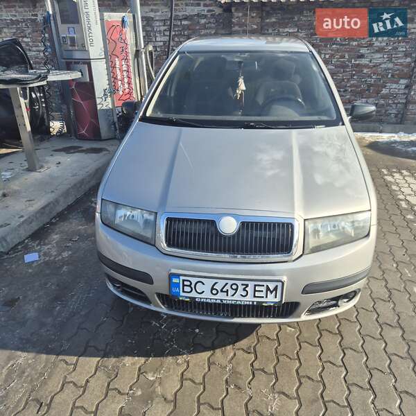 Седан Skoda Fabia 2007 в Львове