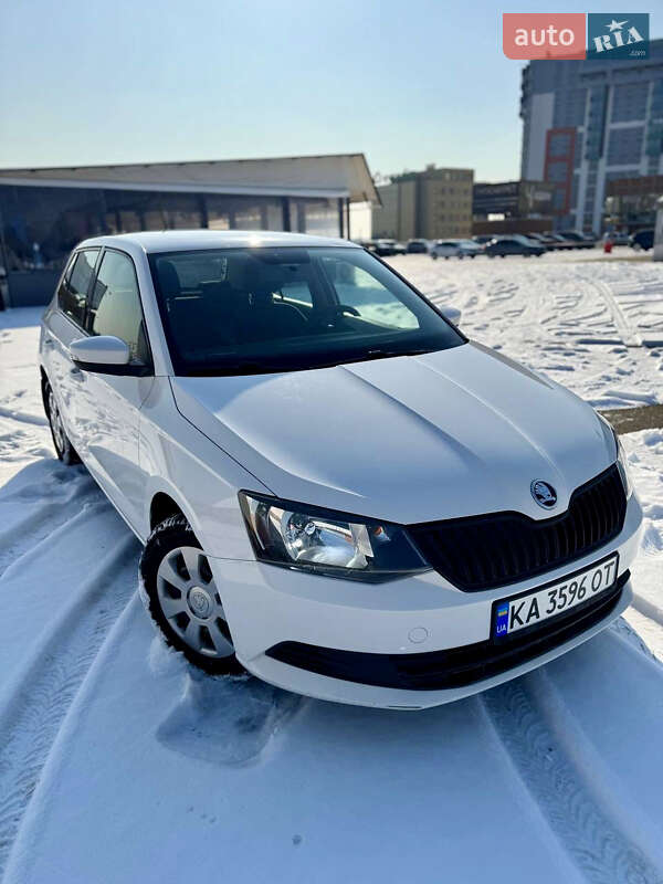 Хетчбек Skoda Fabia 2017 в Києві