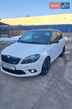 Хэтчбек Skoda Fabia 2011 в Киеве