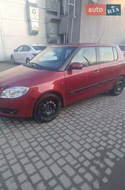 Хэтчбек Skoda Fabia 2008 в Львове