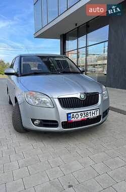 Универсал Skoda Fabia 2009 в Ужгороде