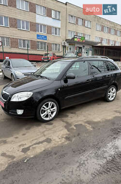 Універсал Skoda Fabia 2008 в Сумах