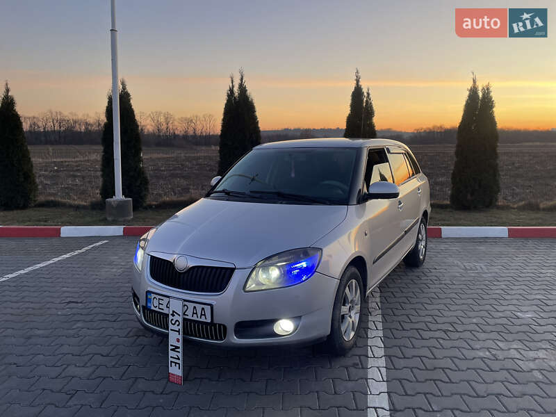 Универсал Skoda Fabia 2008 в Черновцах