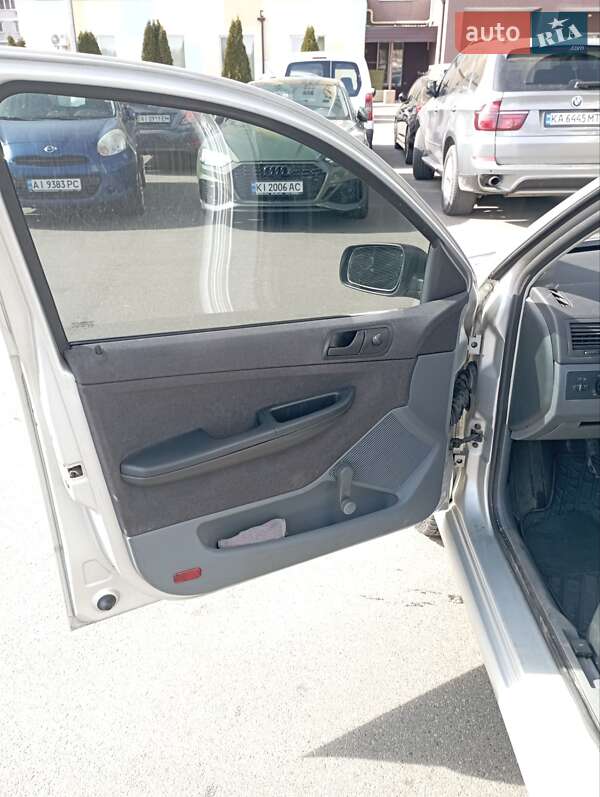 Универсал Skoda Fabia 2001 в Киеве