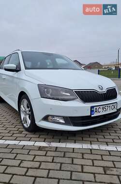 Универсал Skoda Fabia 2015 в Нововолынске