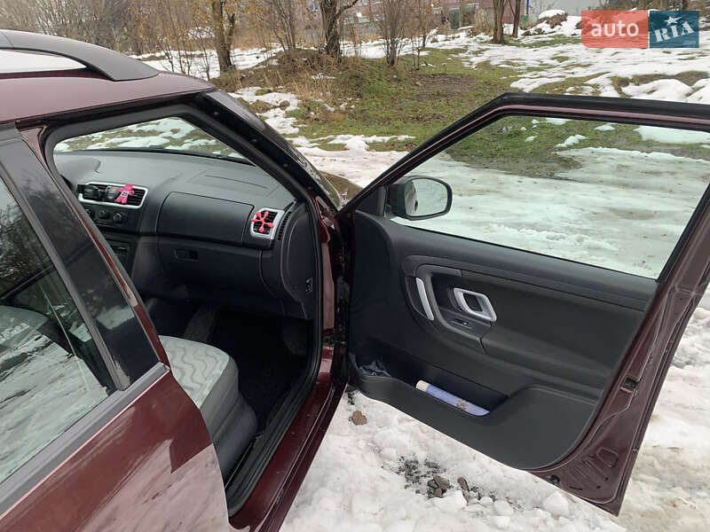 Универсал Skoda Fabia 2009 в Львове