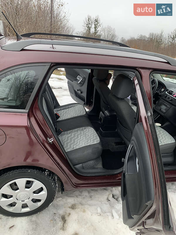 Универсал Skoda Fabia 2009 в Львове