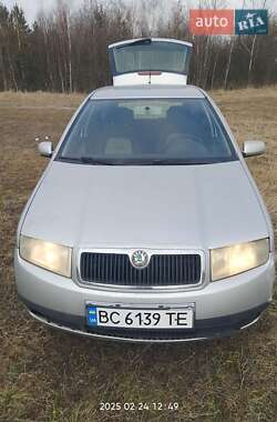 Хэтчбек Skoda Fabia 2003 в Добросине