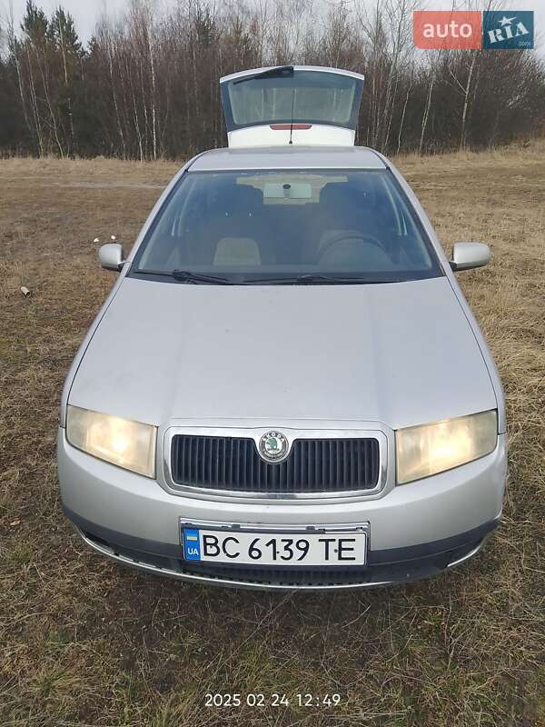 Хетчбек Skoda Fabia 2003 в Добросині