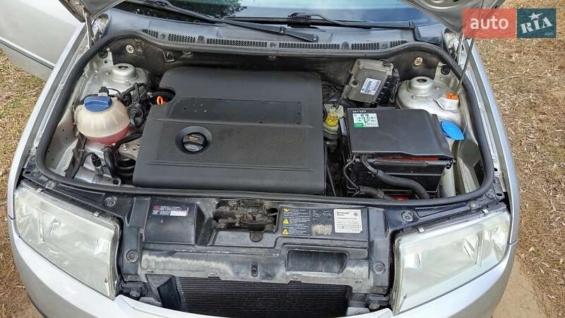 Универсал Skoda Fabia 2003 в Городке