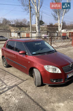 Хэтчбек Skoda Fabia 2007 в Запорожье