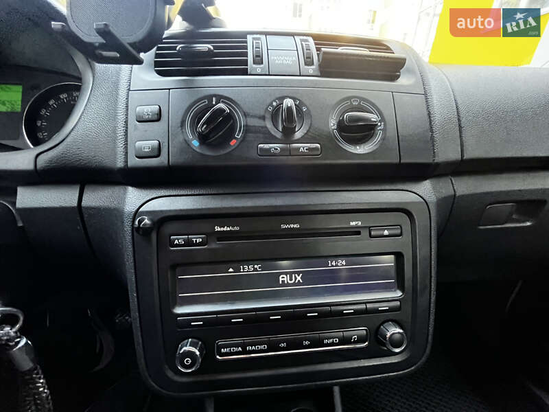 Универсал Skoda Fabia 2012 в Обухове