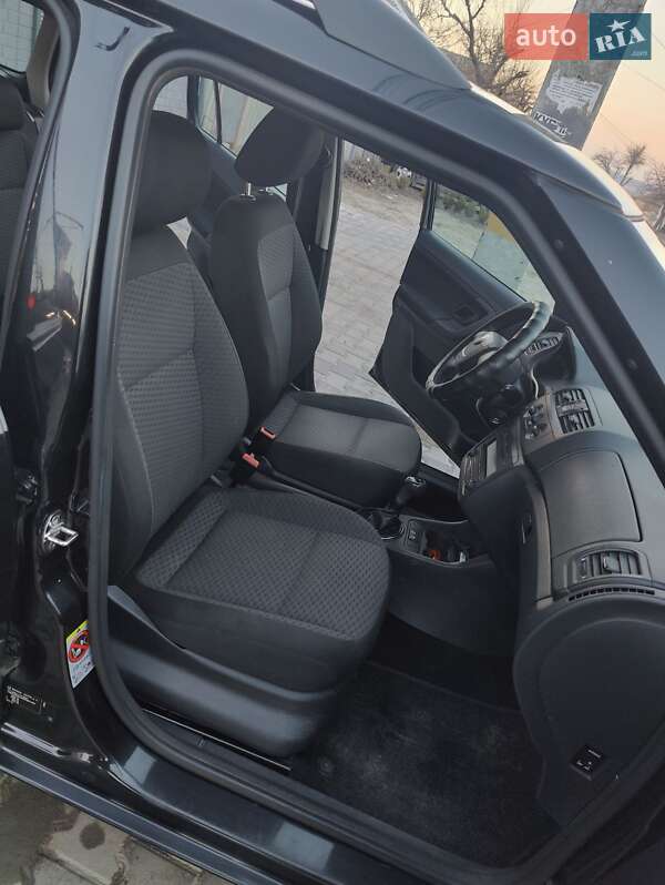 Универсал Skoda Fabia 2010 в Харькове