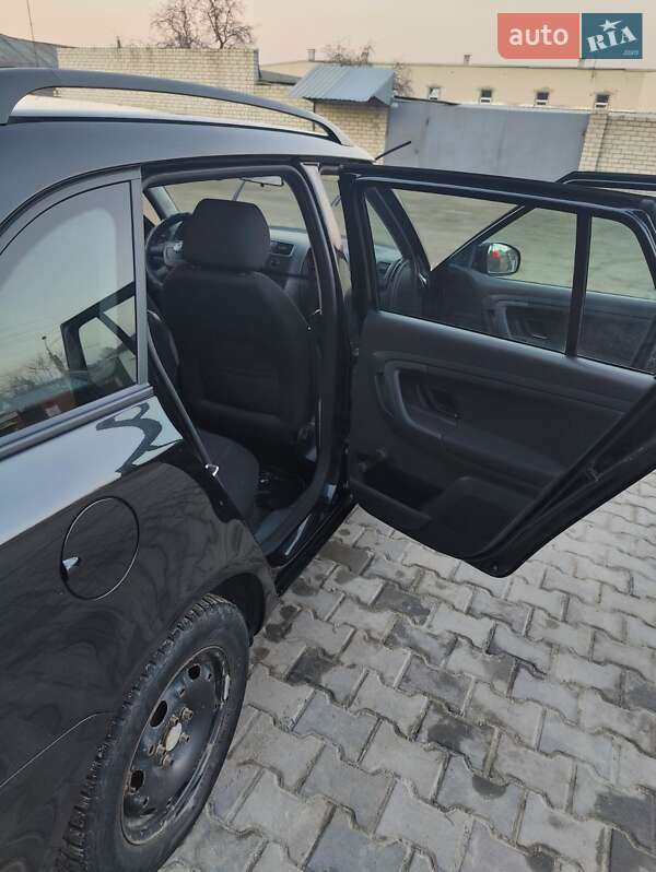 Универсал Skoda Fabia 2010 в Харькове